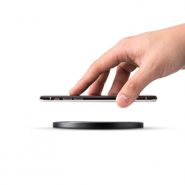 AT&T Fast-Charge Wireless Charging Pad (5W)