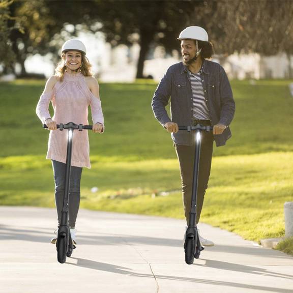 Electric Scooter S10 with 7.5Ah Battery 250W Motor 8' wheels and LED Display - The Accessories Place