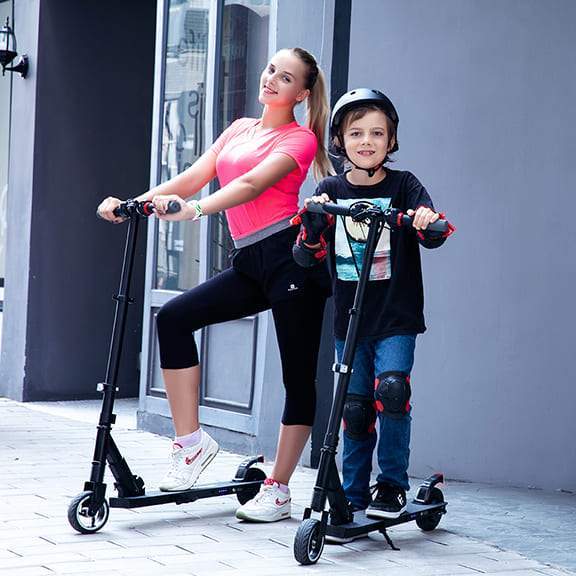 Electric Scooter S1 Foldable & Lightweight with 5.0Ah Battery for Kids in Black - The Accessories Place